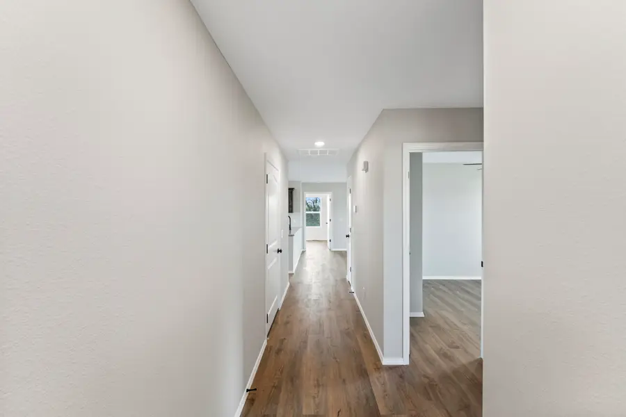 412 N Cherokee Trail, Clever, MO 65631 - #3