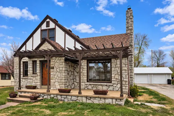 530 E Center Street, Mt Vernon, MO 65712