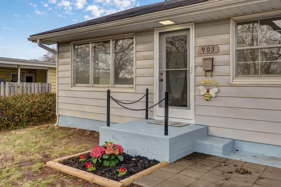 903 S Scenic Avenue, Springfield, MO 65802 - #2