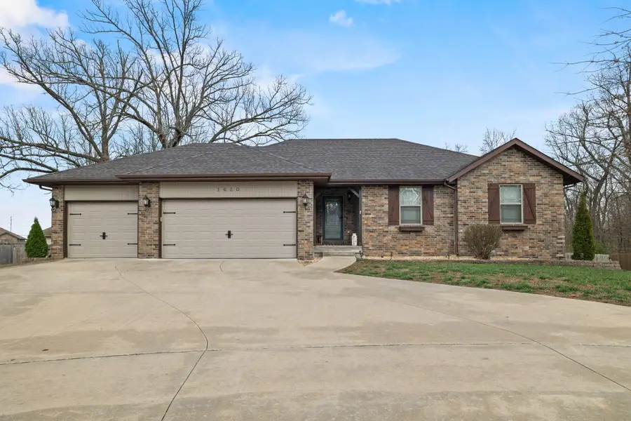1450 S Calumet Avenue, Republic, MO 65738 - #3