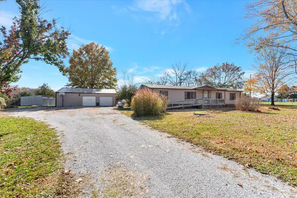 208 Carter Road, Sparta, MO 65753