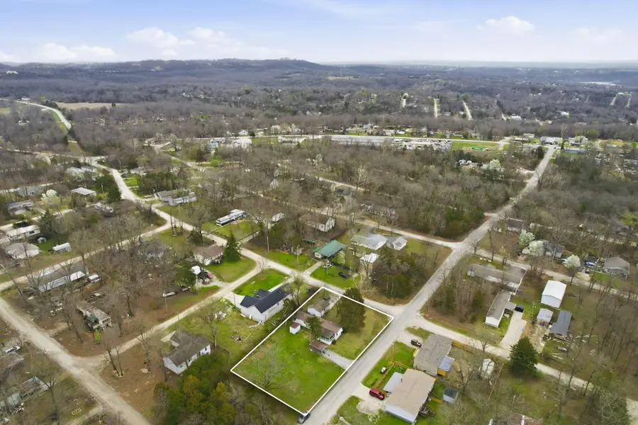 6008 Spruce Avenue, Merriam Woods, MO 65740 - #2