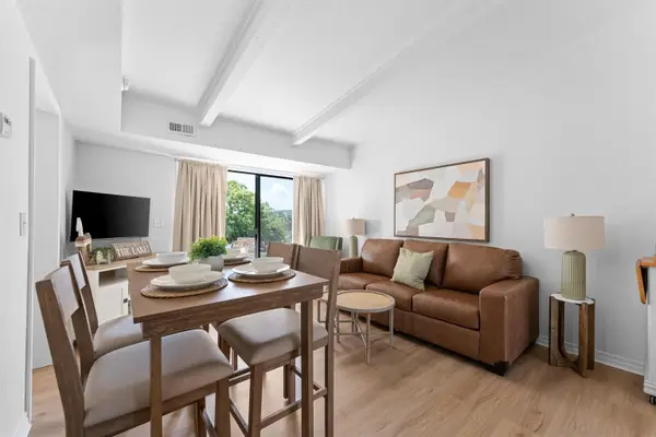 100 Getaway Circle #115, Kimberling City, MO 65686