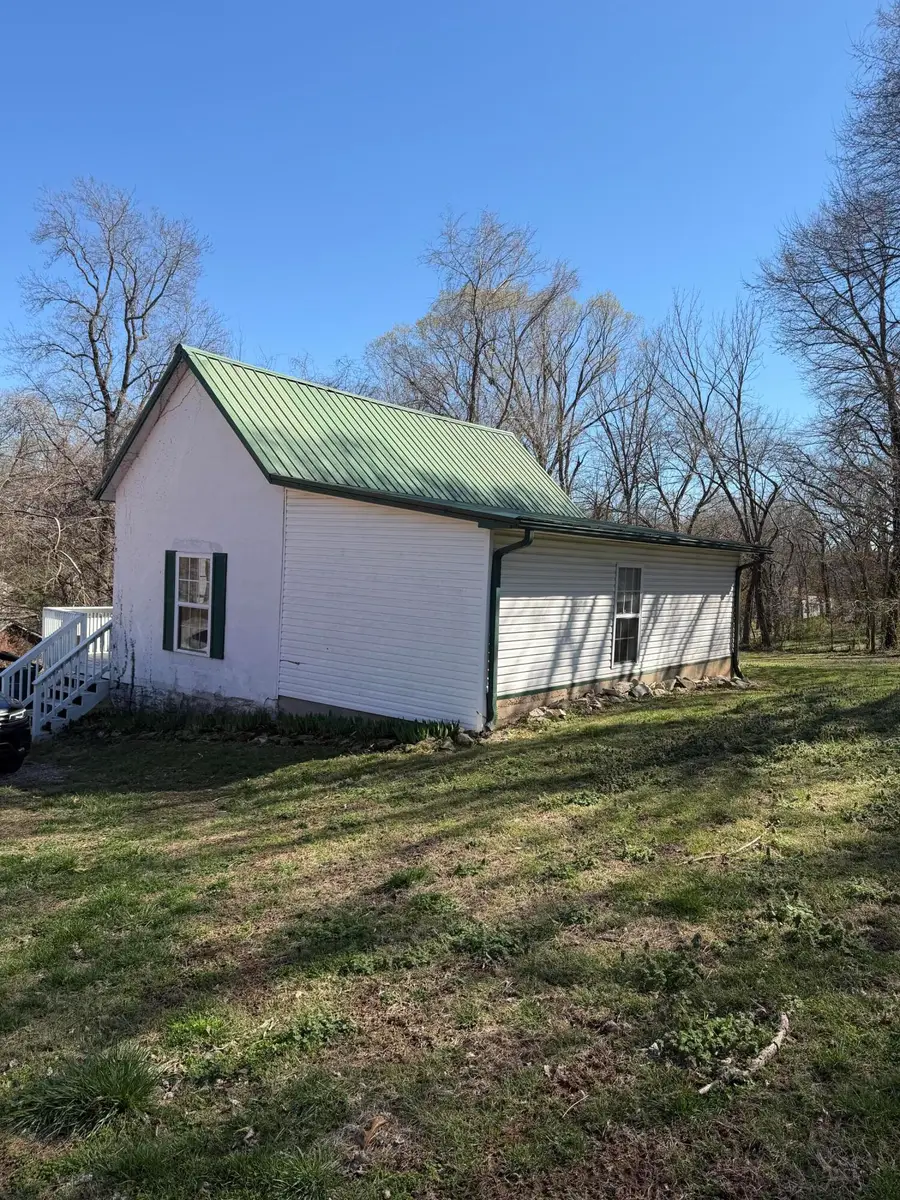 302 W 10th Street, Galena, MO 65656 - #3