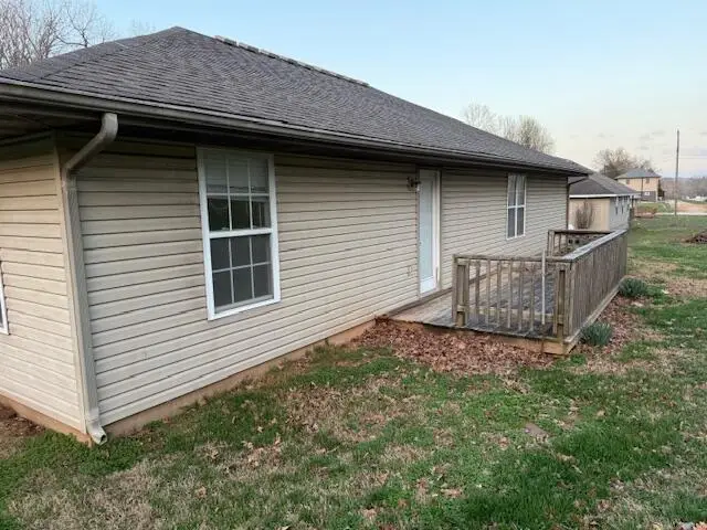 27 Sunset Drive, Cassville, MO 65625 - #2