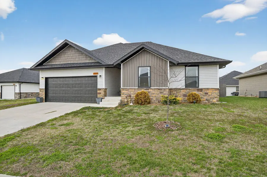 1479 E Drayton Court, Republic, MO 65738 - #2