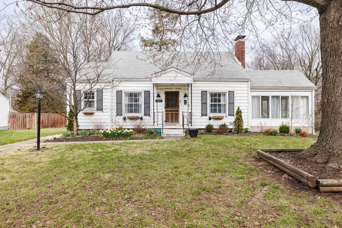 1439 E Stanford Street, Springfield, MO 65804 - #1