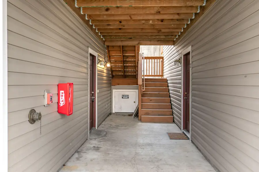 103 & 105 Garden Circle #103-3 & 105-4, Branson, MO 65616 - #3