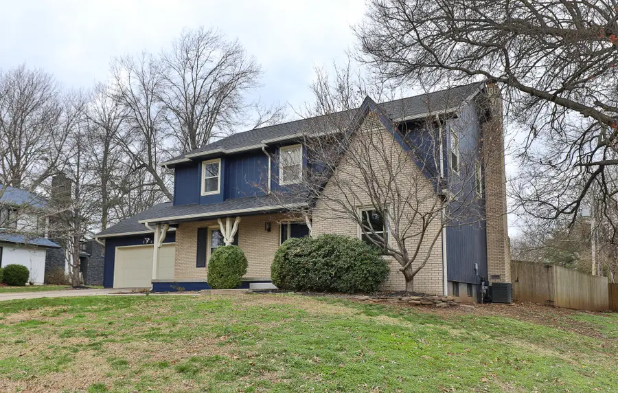 1315 S Oak Run Place, Springfield, MO 65809 - #2