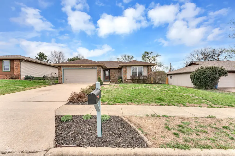 2788 W Roxbury Street, Springfield, MO 65807 - #2