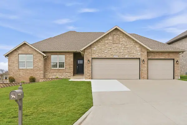 2360 N Citation Avenue, Springfield, MO 65802