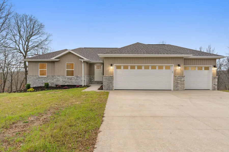 1373 Morningside Falls Boulevard, Blue Eye, MO 65611 - #2