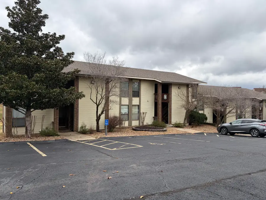 243 Clubhouse Drive #Bldg 6 Unit 12, Branson, MO 65616 - #2
