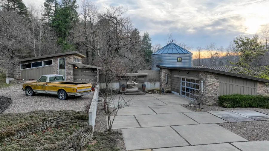 7058 E Farm Road 132, Springfield, MO 65802 - #2