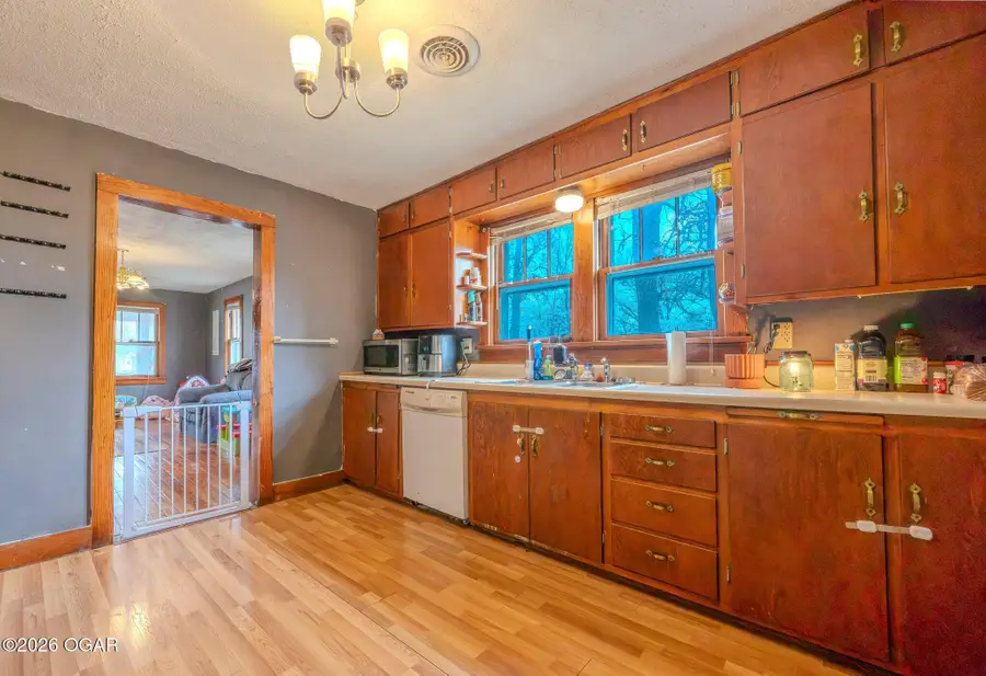 591 W Neosho Street, Granby, MO 64844 - #3