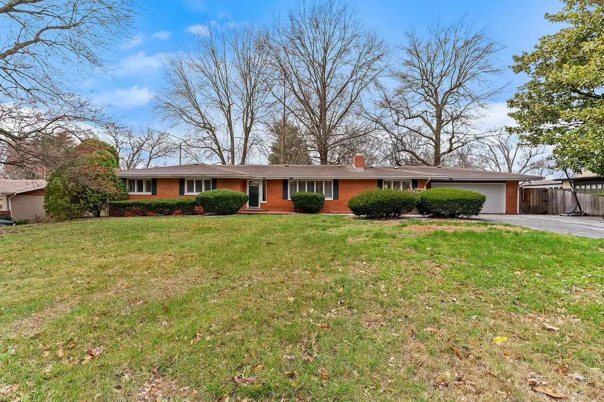 2161 S Catalina Avenue, Springfield, MO 65804 - #1