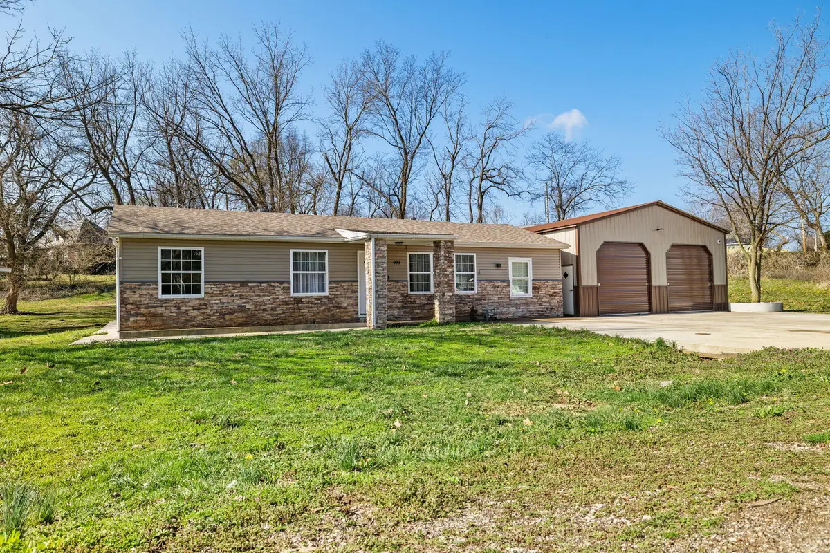 400 W Myrtle Street, Monett, MO 65708 - #1