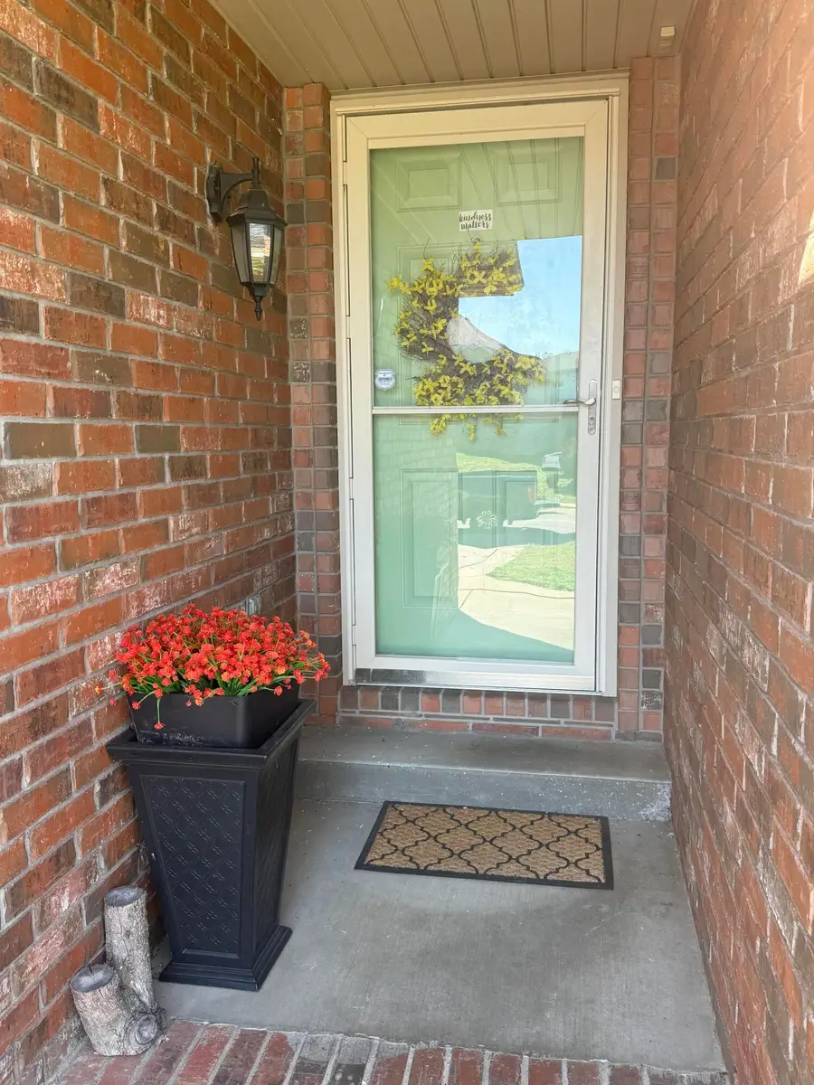 4461 N Katrina Avenue, Springfield, MO 65803 - #3