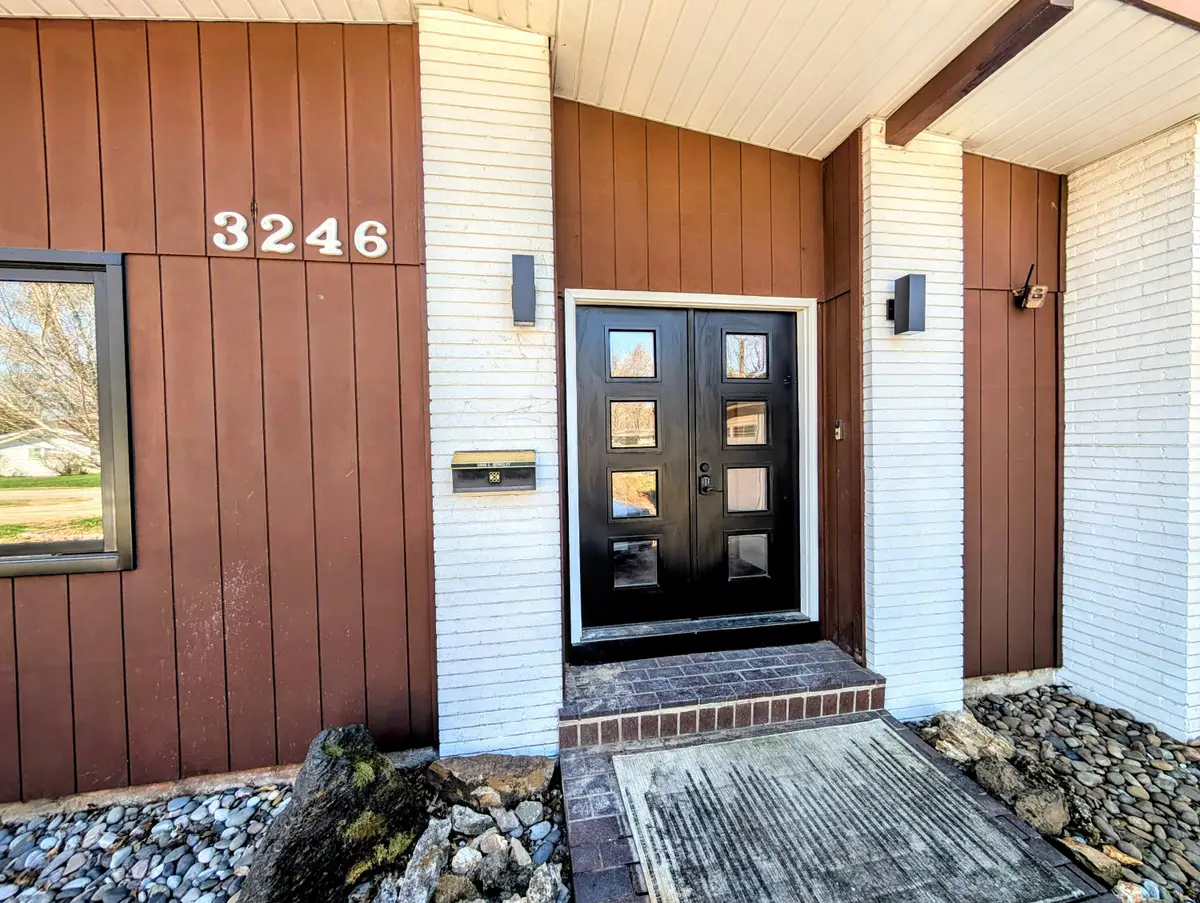 3246 E Berkeley Street, Springfield, MO 65804 - #1