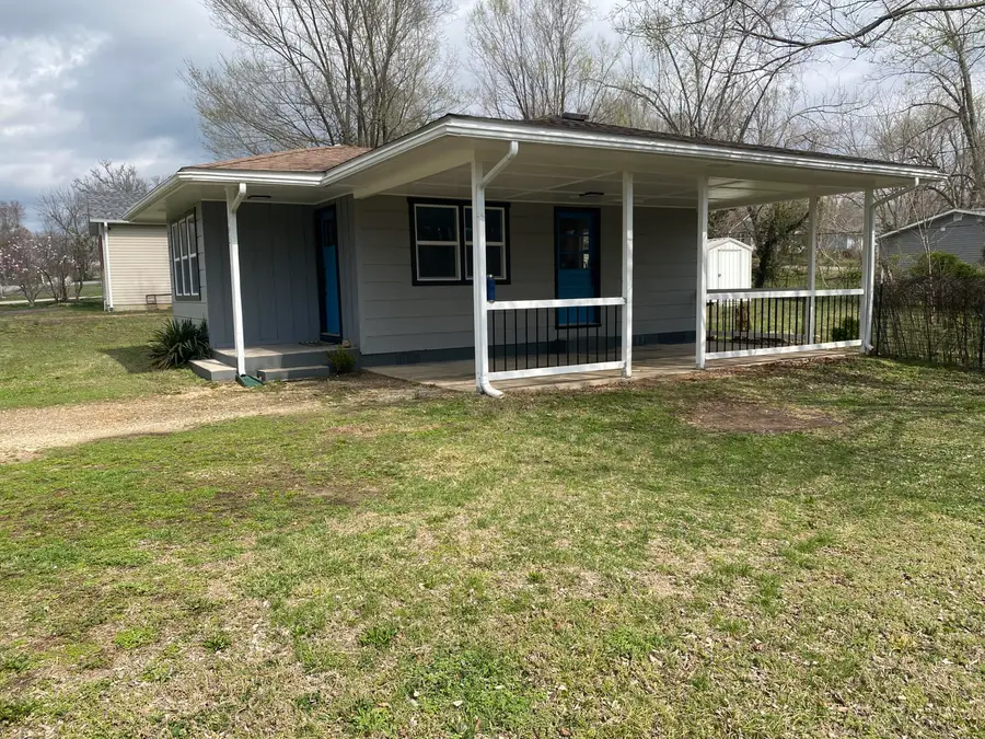 402 Ward Street, Ava, MO 65608 - #3