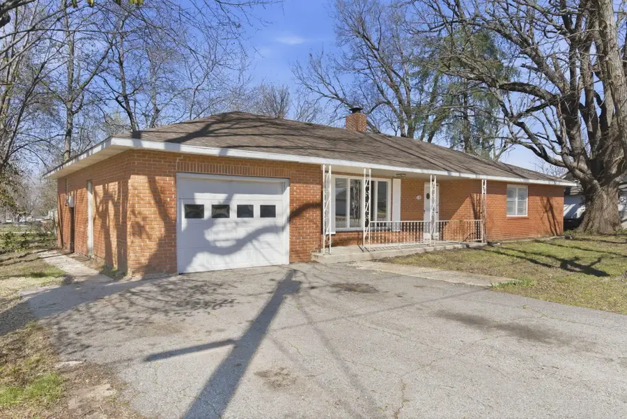 115 W Grant Street, Buffalo, MO 65622 - #3