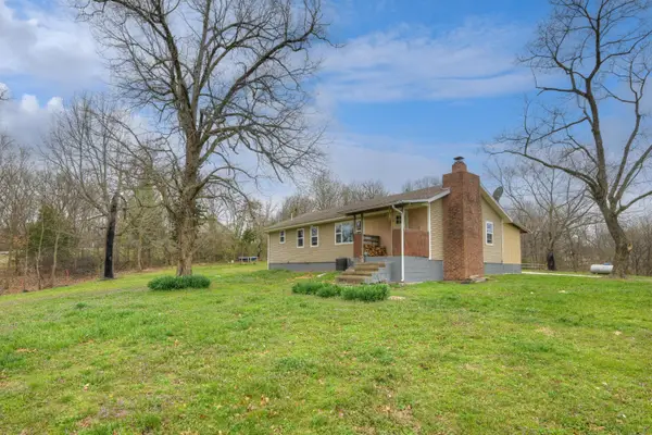 15410 State Highway Tt, Neosho, MO 64850