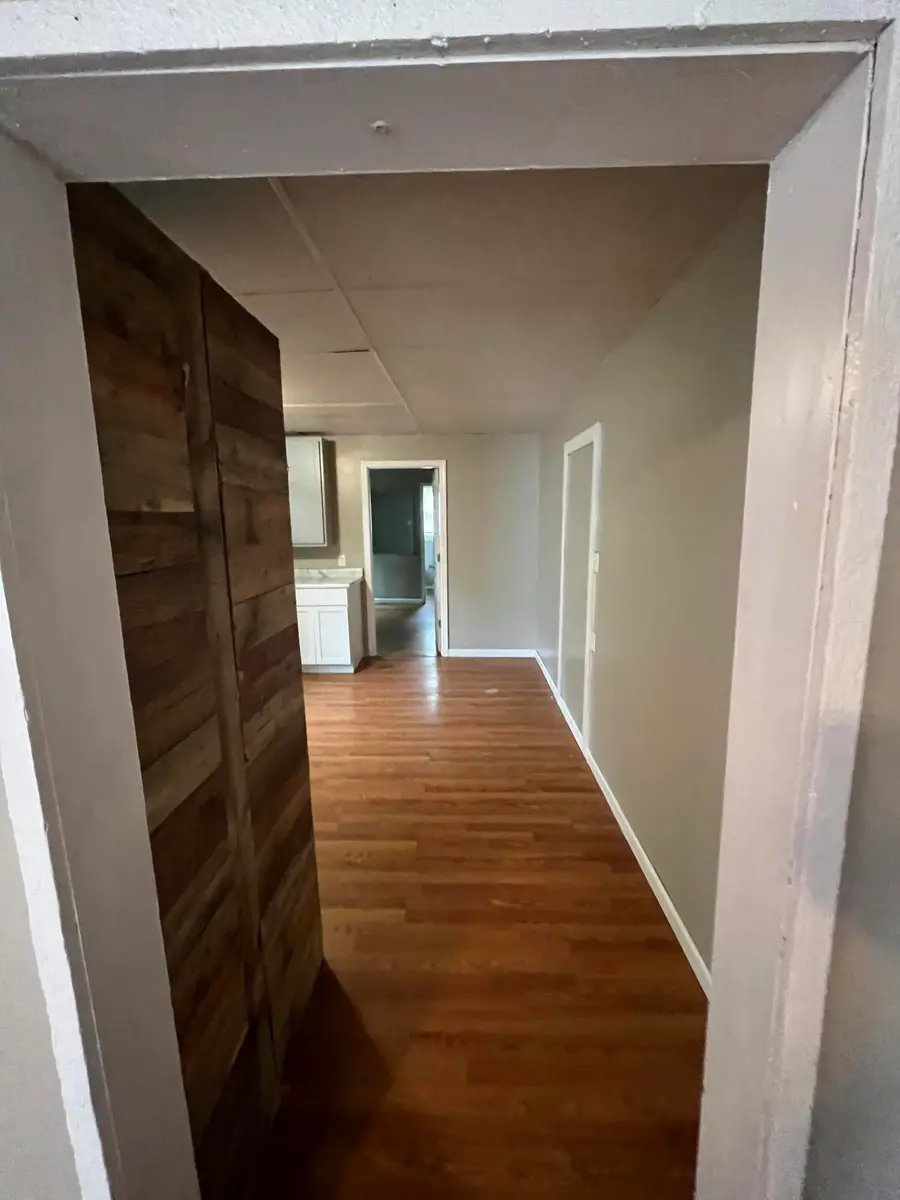 1511 W Florida Street, Springfield, MO 65803 - #3