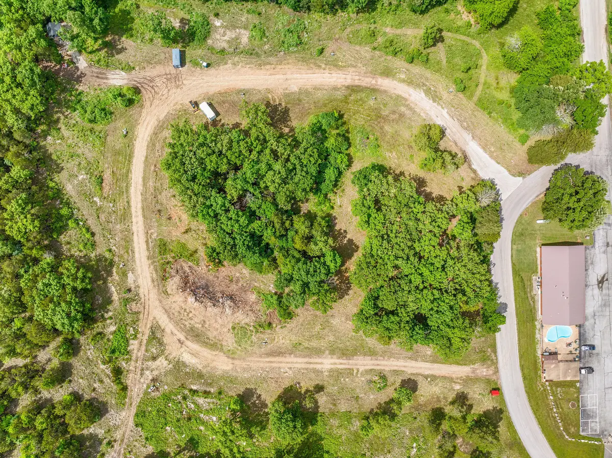 000 Freedom Valley Way, Hollister, MO 65672 - #1