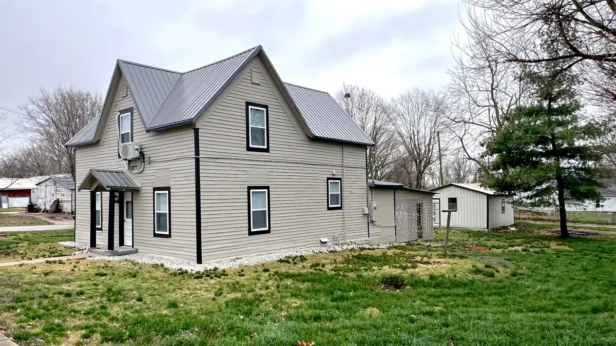 301 W Pennsylvania Avenue, Pierce City, MO 65723 - #1