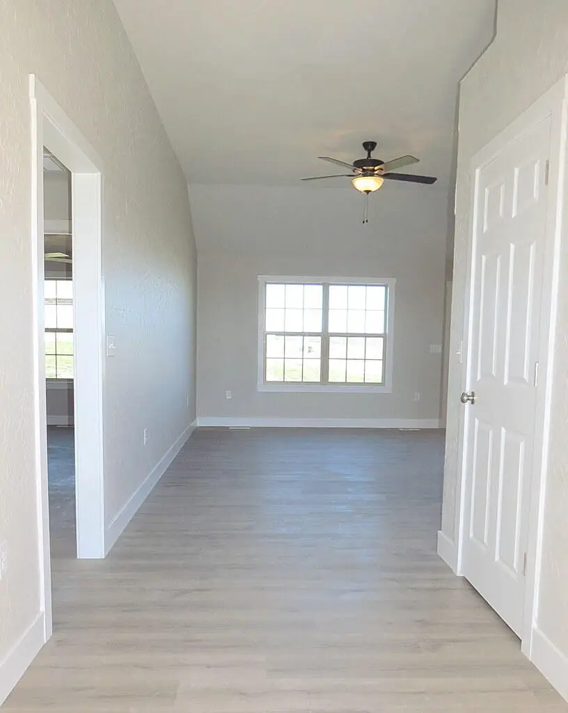 3721 W Freeman Street, Bolivar, MO 65613 - #3