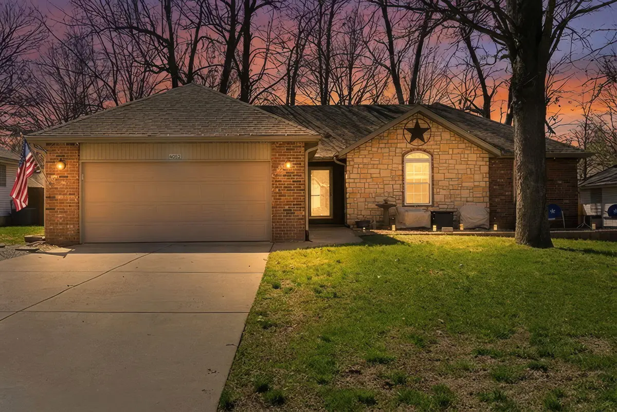 4052 W Leisa Street, Springfield, MO 65807 - #1