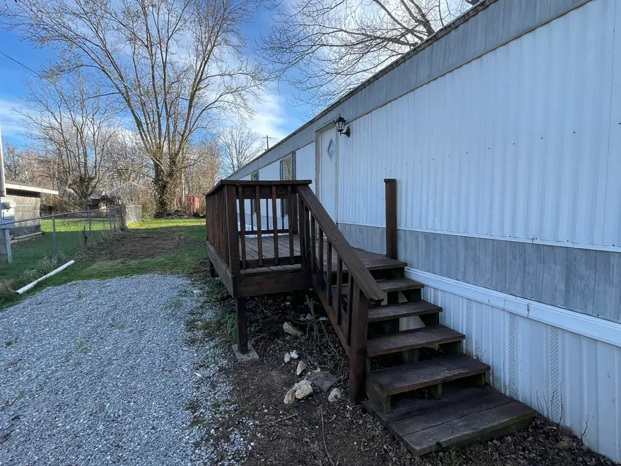 130 College Avenue, Licking, MO 65542 - #2