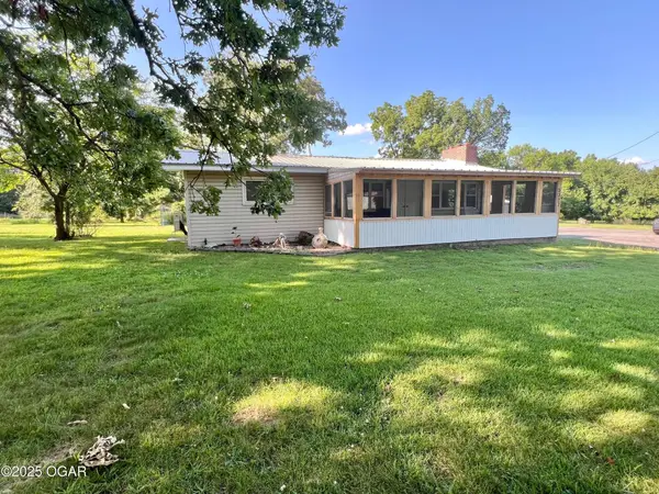 5327 E 20th Street, Joplin, MO 64801