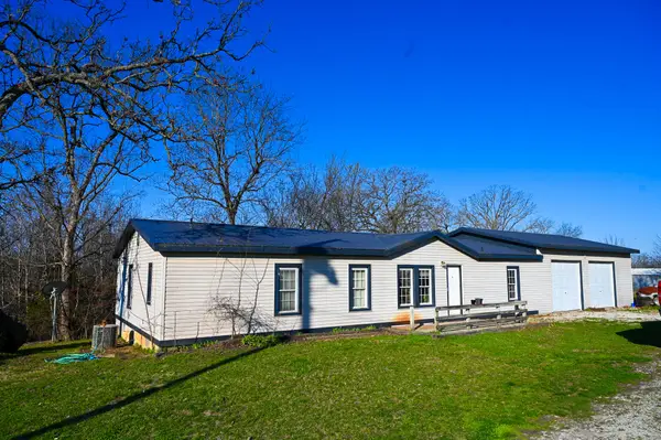 20908 County Road 283, Hermitage, MO 65668