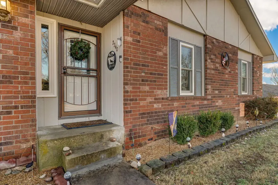 2240 W Alta Street, Springfield, MO 65810 - #3