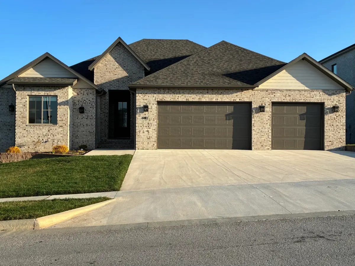 4411 E Hidden Oak Street, Springfield, MO 65802 - #1