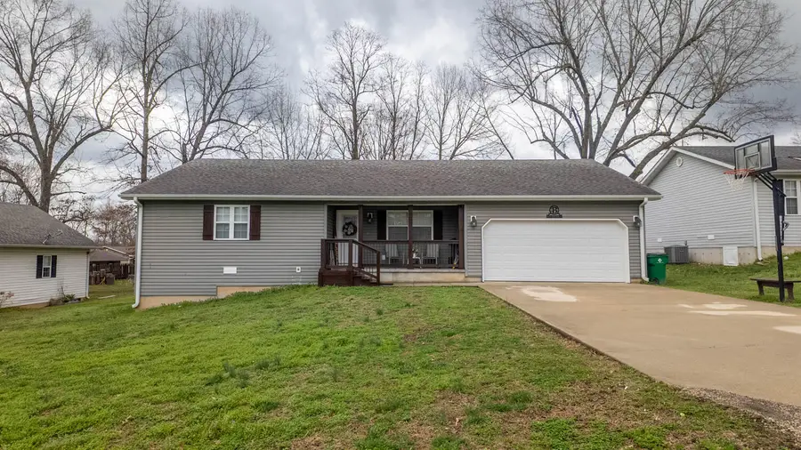 443 Regina Avenue, Thayer, MO 65791 - #3