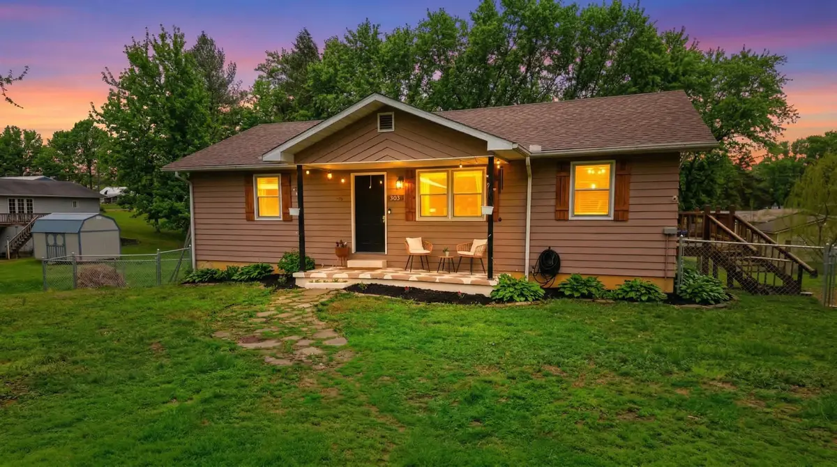 303 Washington Street, Mountain View, MO 65548 - #1