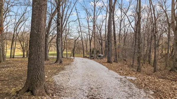 745 Pardon Road, Marionville, MO 65705