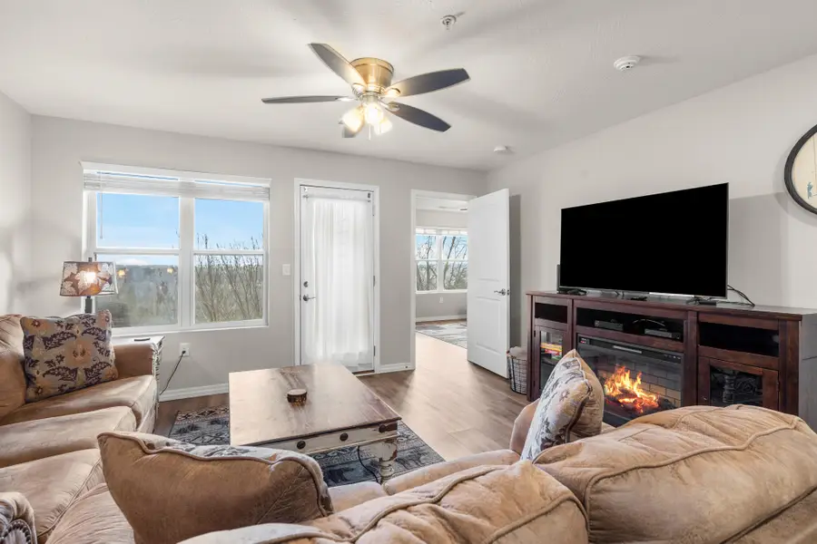 3105 S Vineyards Terrace #Unit 2, Branson, MO 65616 - #3