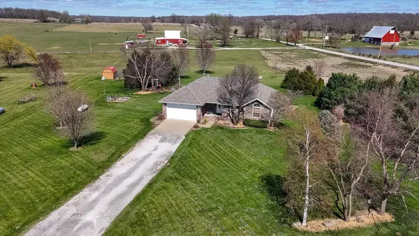 165 Brown Swiss Drive, Billings, MO 65610