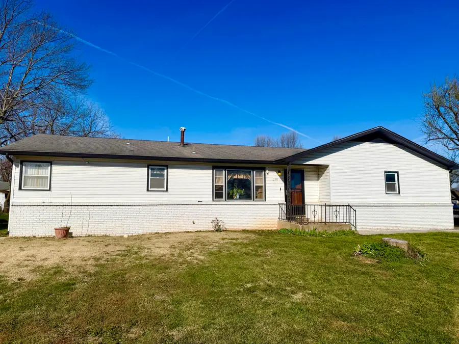 1311 N Dawn Avenue, Springfield, MO 65803 - #2