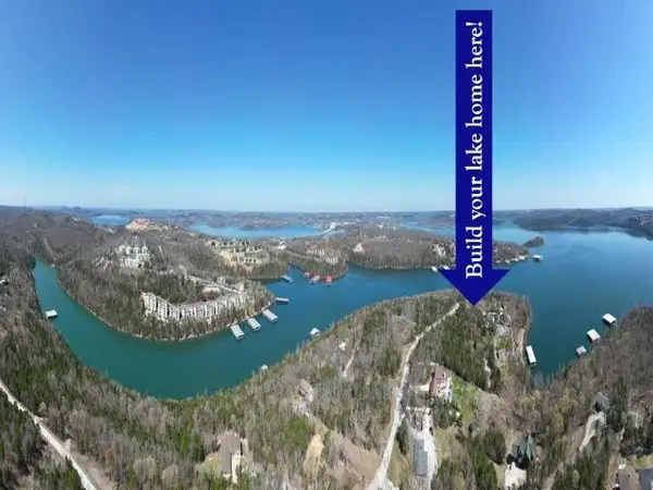 2022 Pokeberry Lane, Lampe, MO 65681