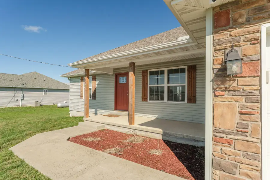 256 Velma Drive, Seymour, MO 65746 - #3