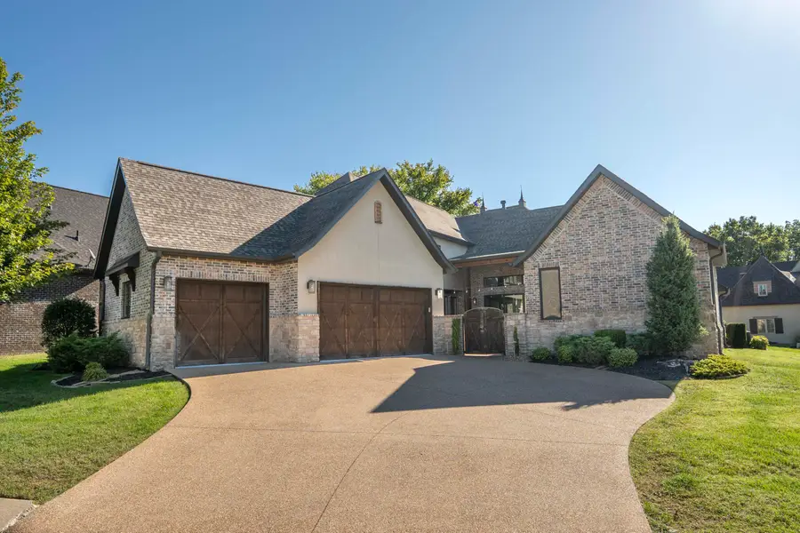 6343 Creeksedge Drive, Ozark, MO 65721 - #2