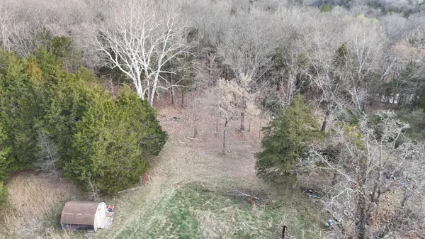 22626 Porcupine Lane, Golden, MO 65658