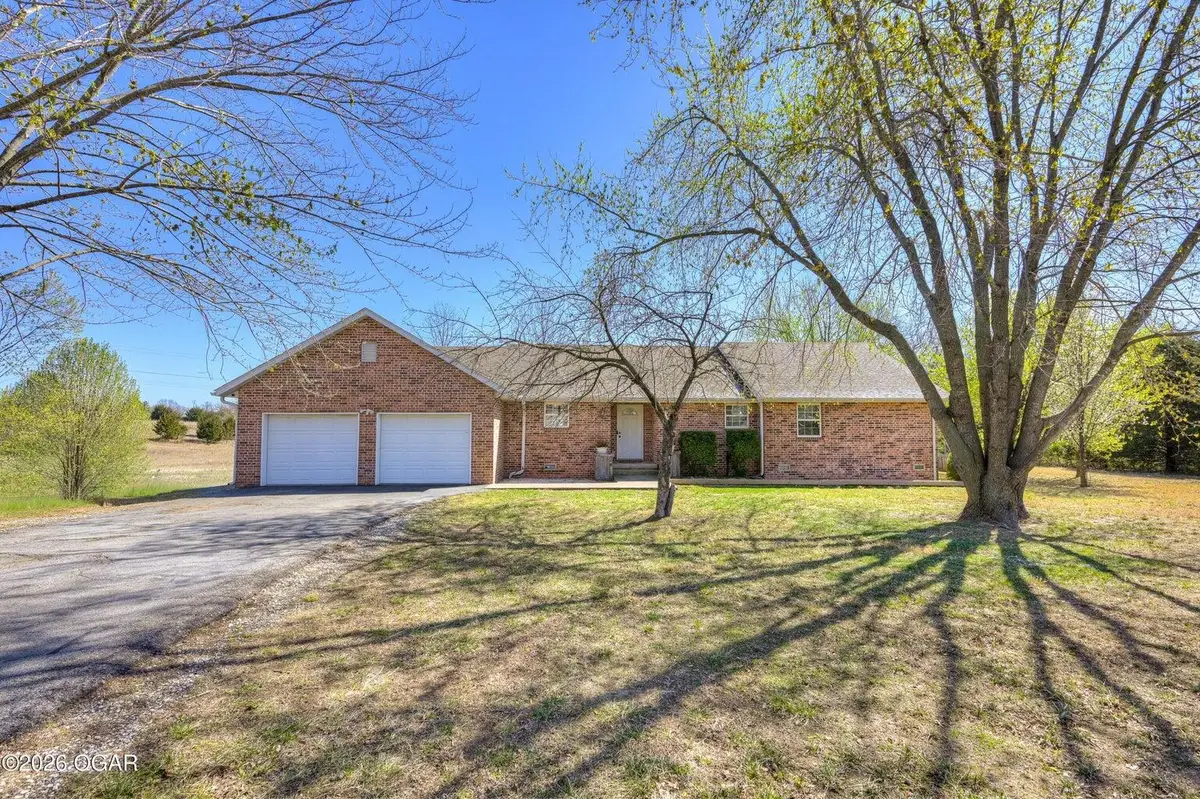 8247 Goldfinch Road, Neosho, MO 64850 - #1