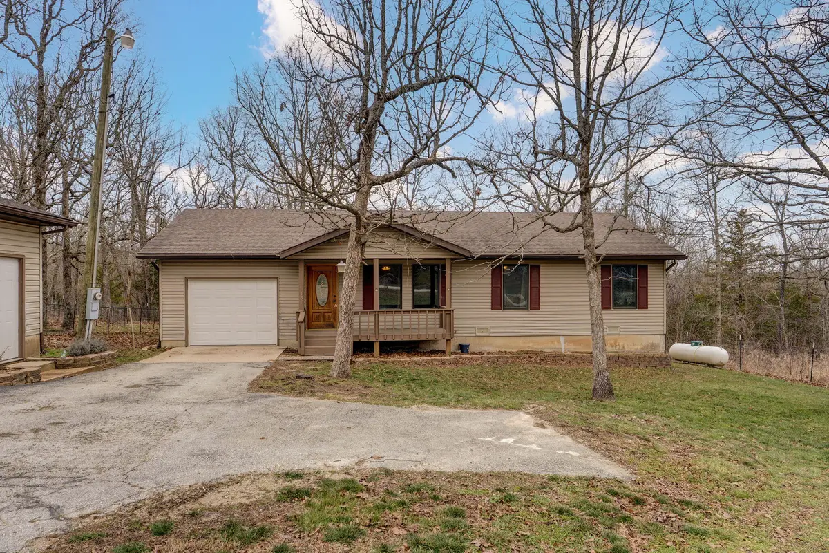 157 Oak Crest Drive, Marshfield, MO 65706 - #1