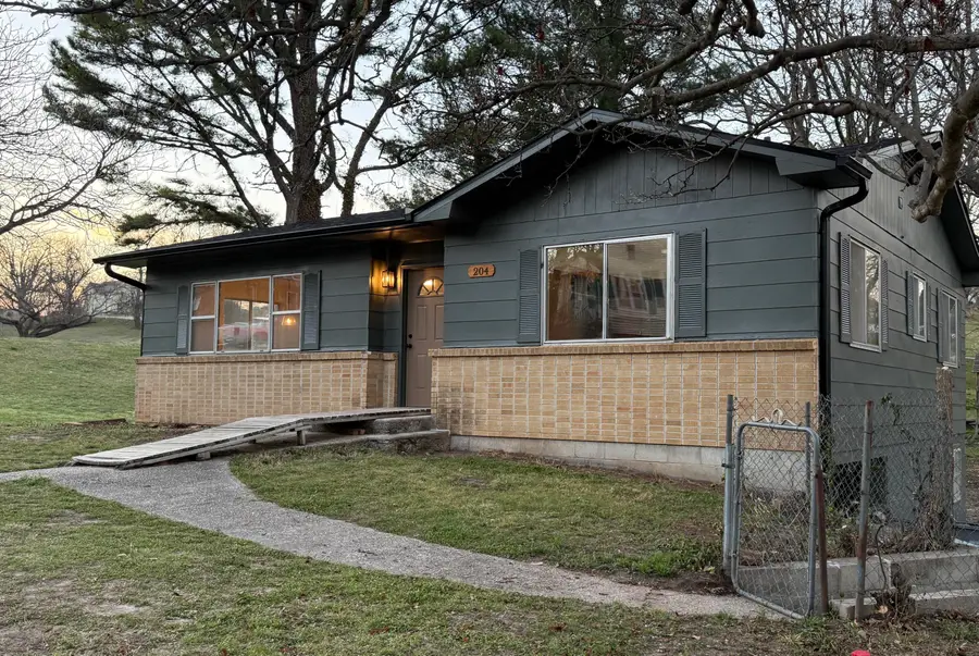 204 Rockhill Road, Neosho, MO 64850 - #3