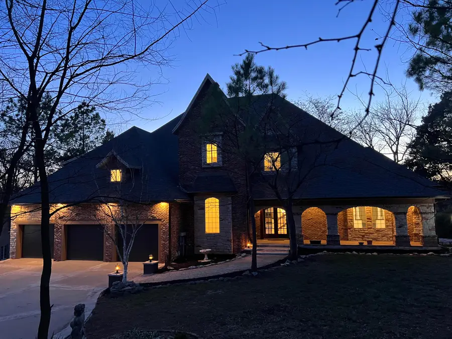 2665 W Blakey Street, Springfield, MO 65810 - #2